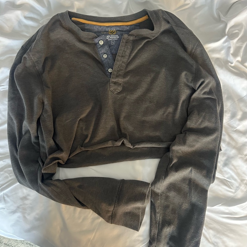 Grey Cropped Long Sleeve Button Up